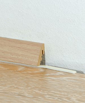 Insulation strip